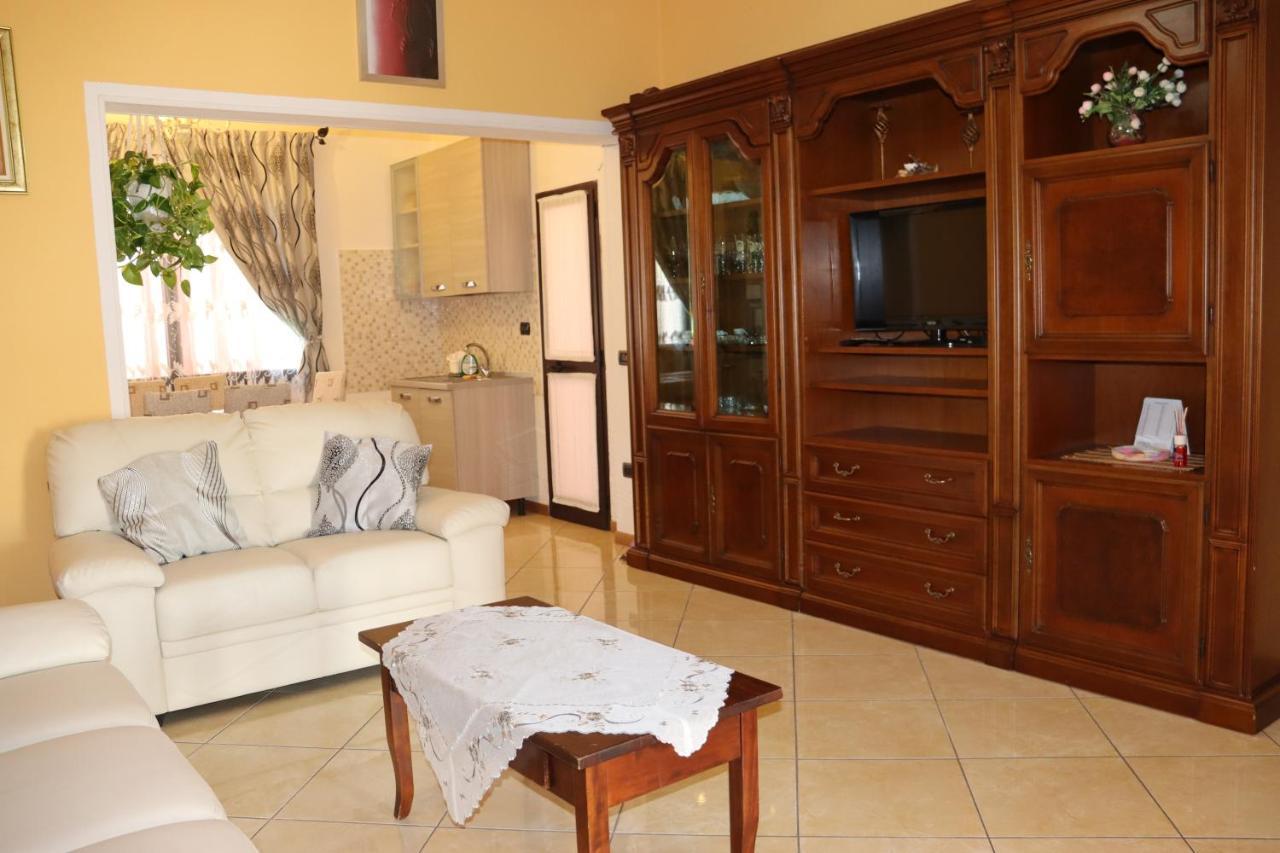 Апартаменты Casa Andreea Vicino Al Centro Di Olbia Iun R5904 Экстерьер фото