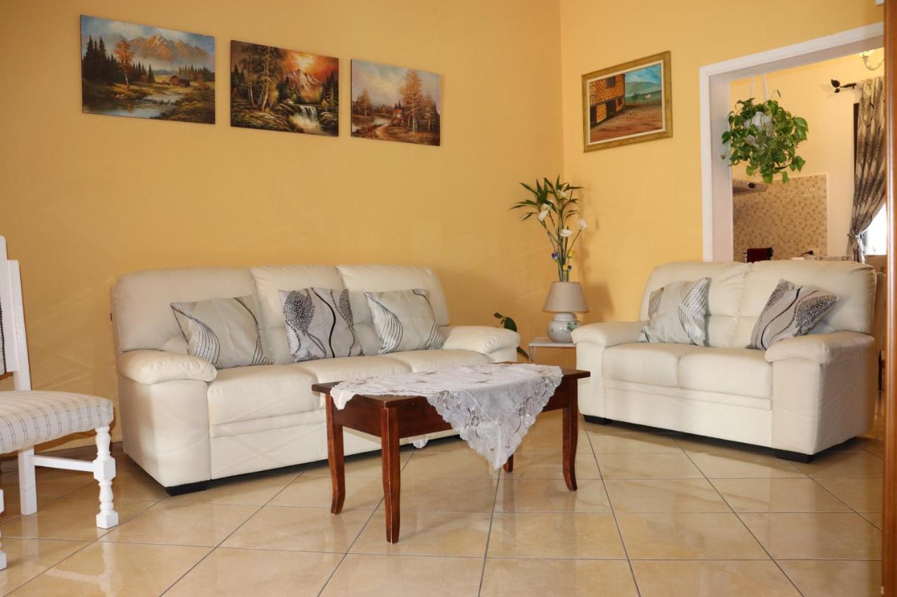 Апартаменты Casa Andreea Vicino Al Centro Di Olbia Iun R5904 Экстерьер фото