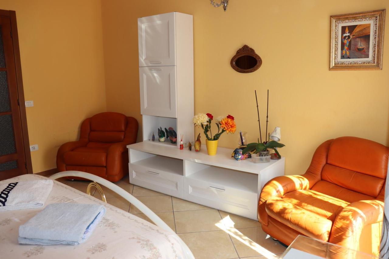 Апартаменты Casa Andreea Vicino Al Centro Di Olbia Iun R5904 Экстерьер фото
