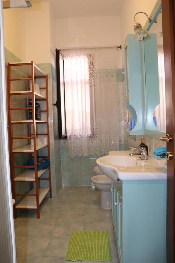 Апартаменты Casa Andreea Vicino Al Centro Di Olbia Iun R5904 Экстерьер фото